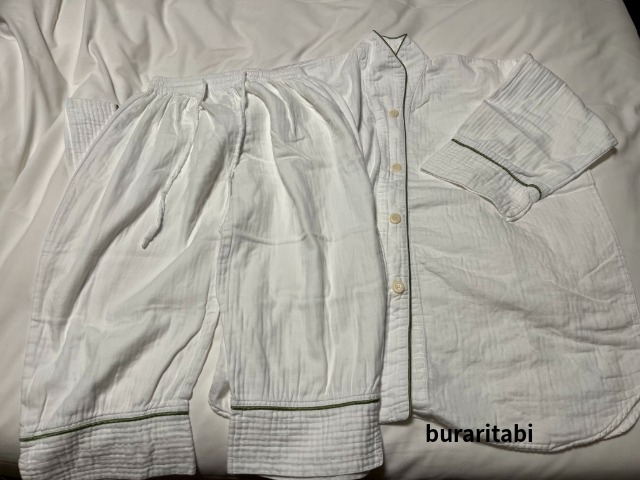 パジャマ